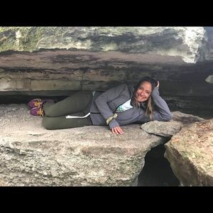 Meet your Posher, Shannon